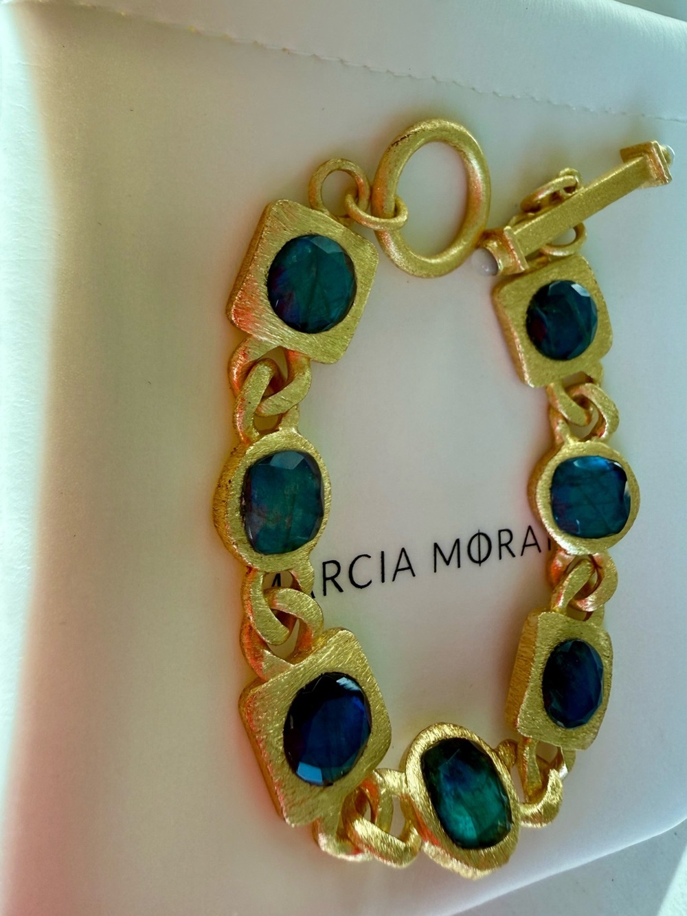 Gold Tone Bracelet with labradorite Stones - Picture 2 of 3